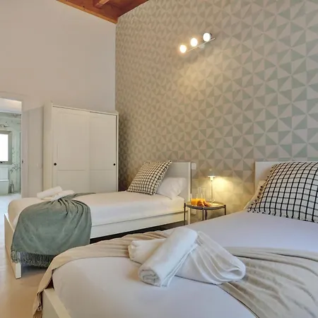 Prestige Luxe Pacific *