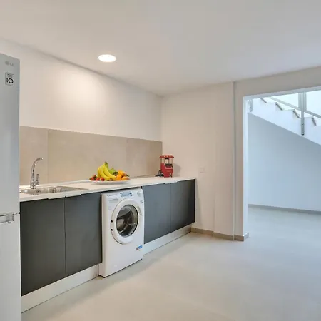 Prestige Luxe Pacific